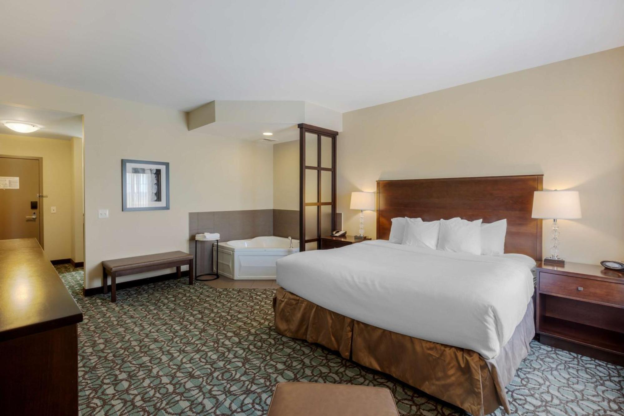 Best Western Plus Walkerton Hotel & Conference Centre Ngoại thất bức ảnh